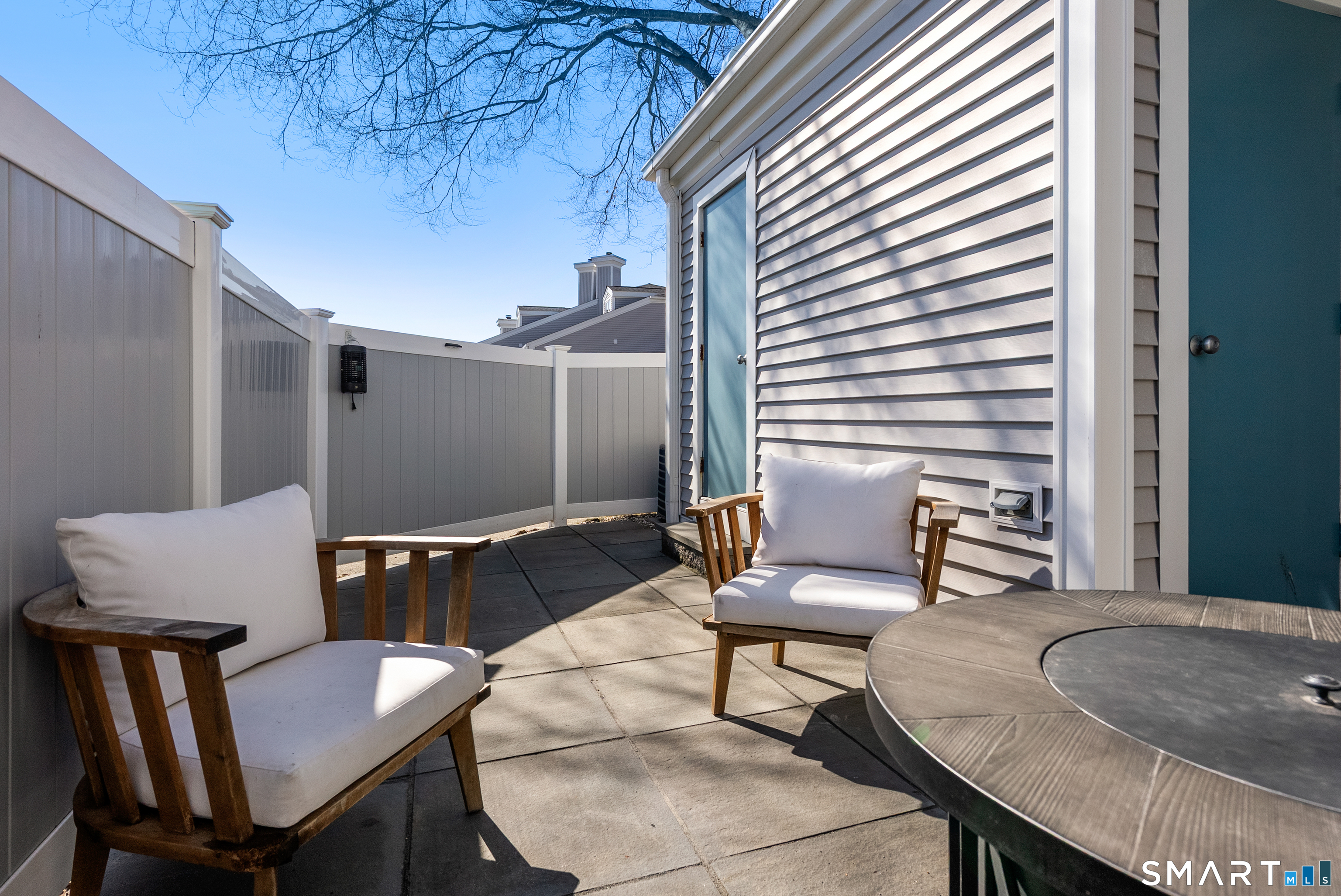 175 South End Road East Haven CT 06512