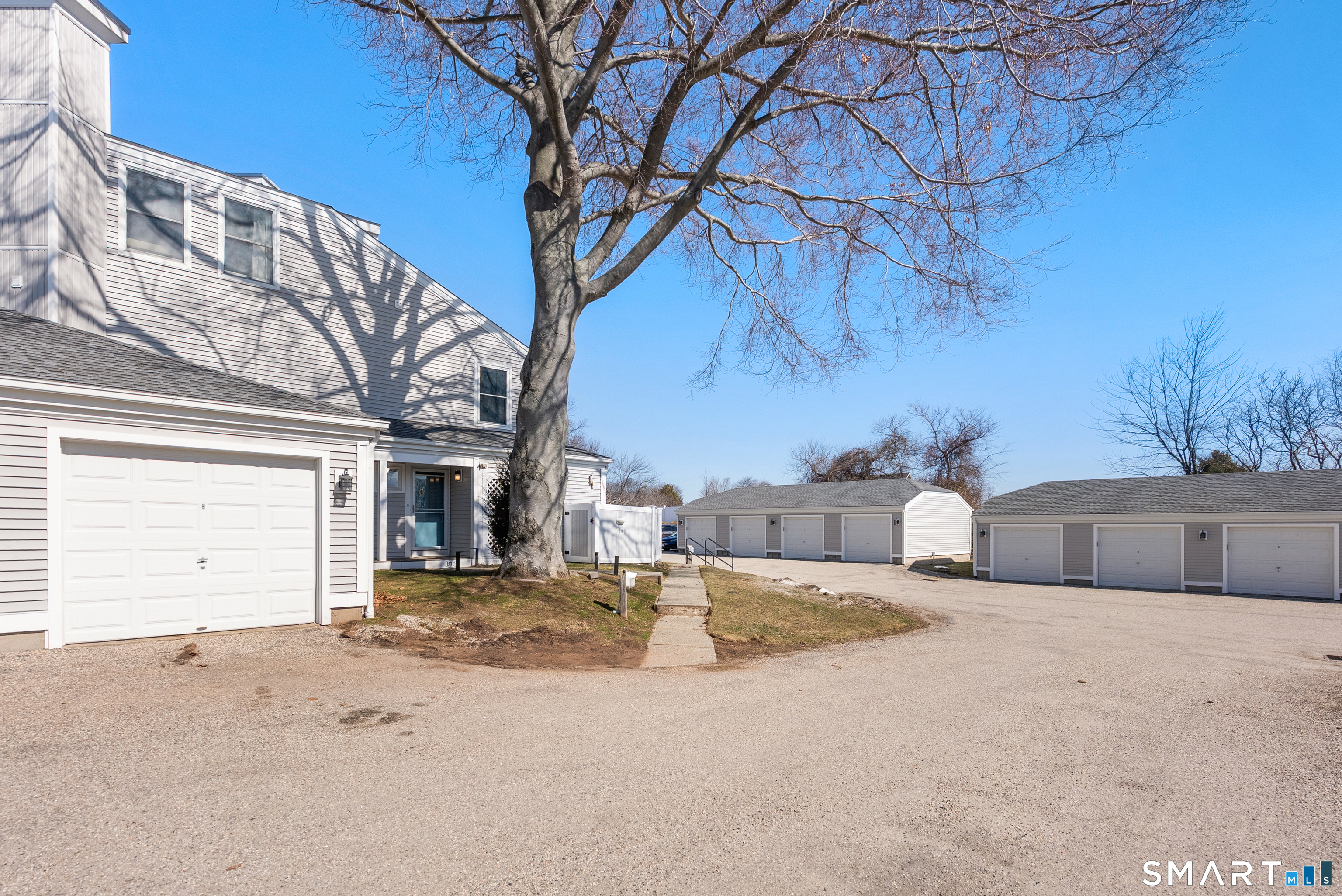 175 South End Road East Haven CT 06512