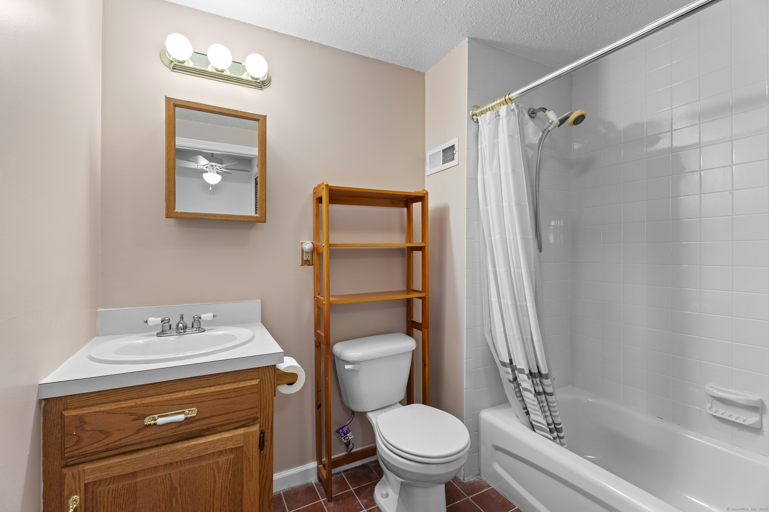 237 Farmington Avenue Hartford CT 06105