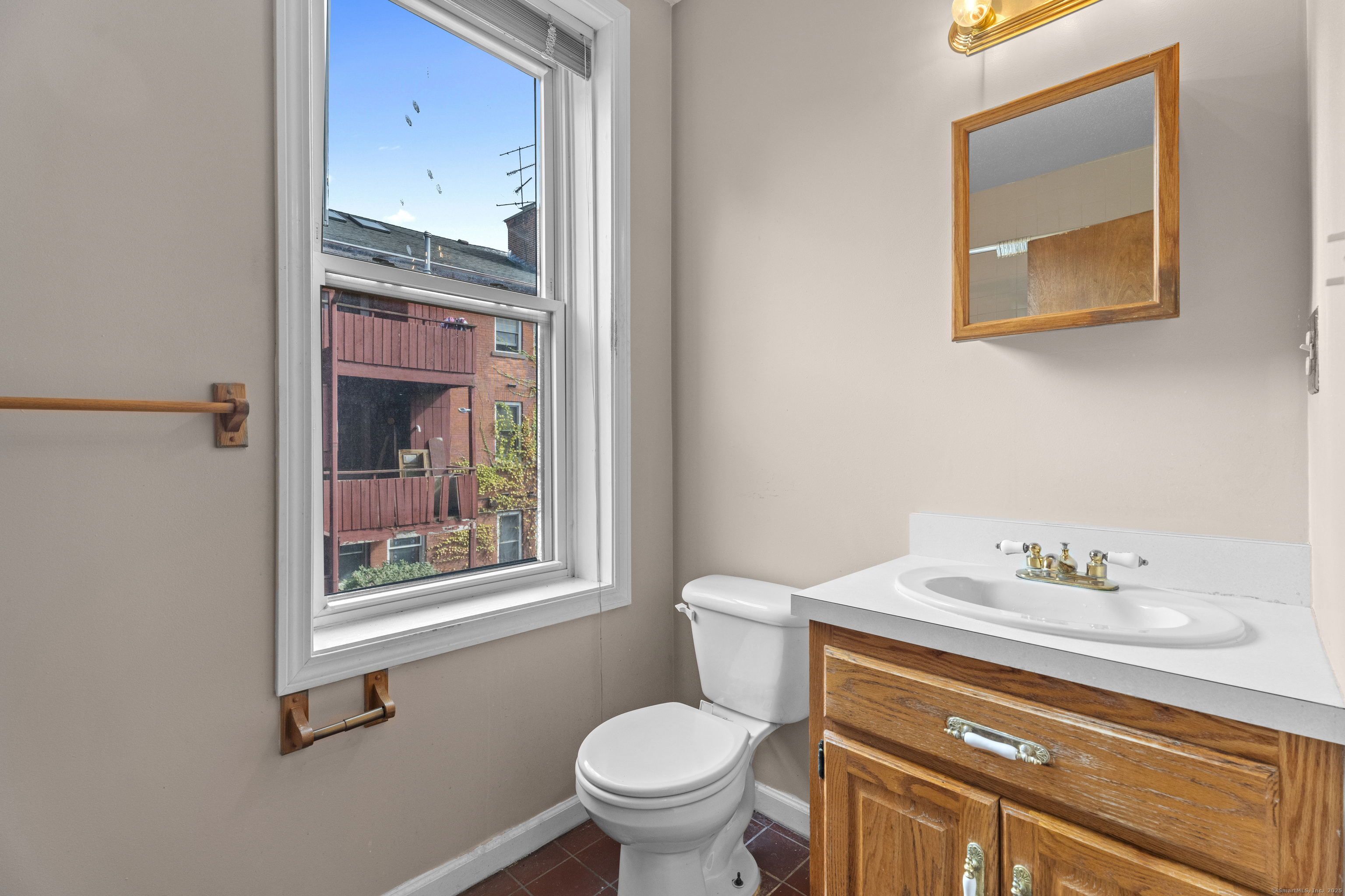 237 Farmington Avenue Hartford CT 06105