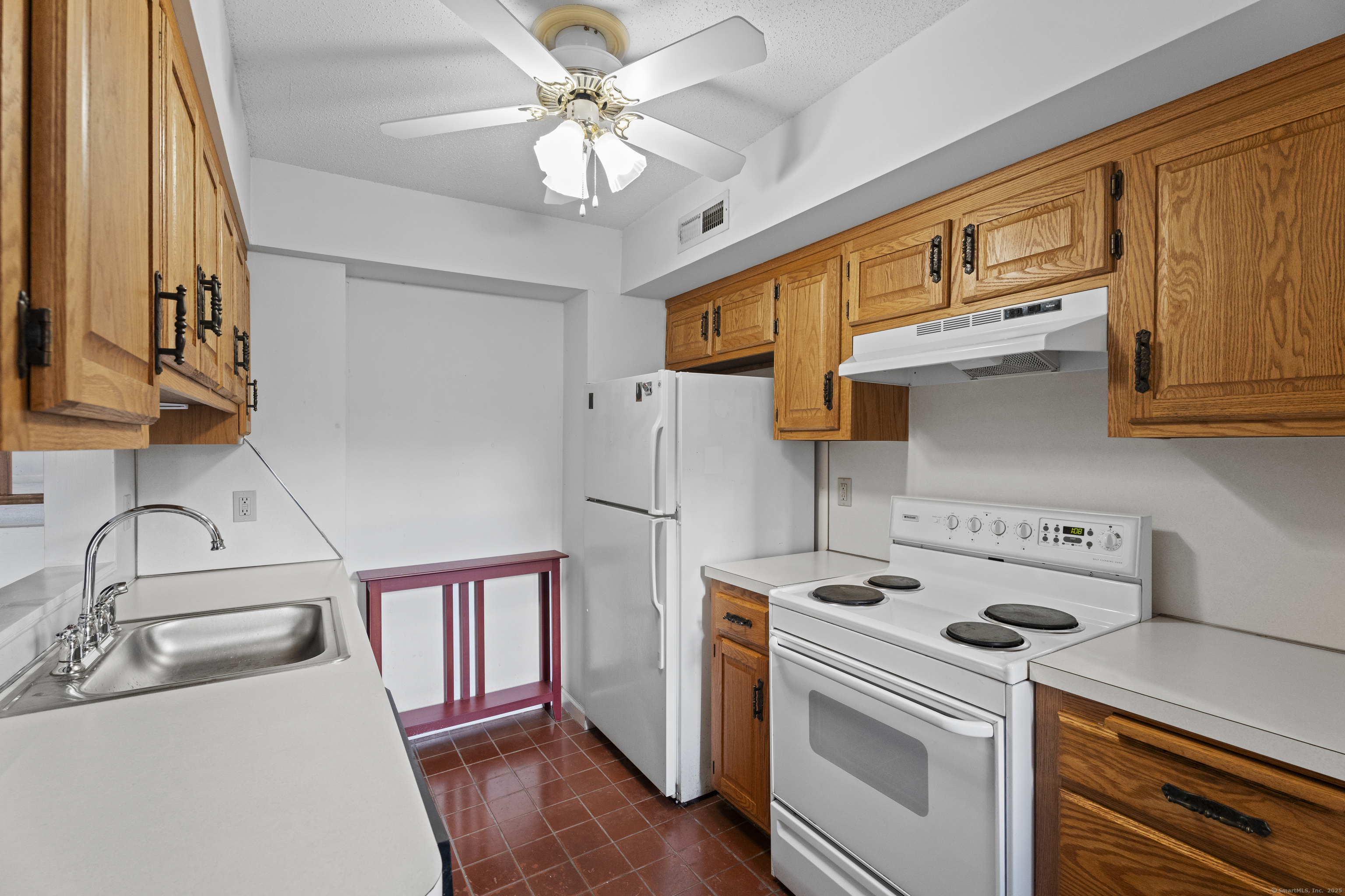 237 Farmington Avenue Hartford CT 06105