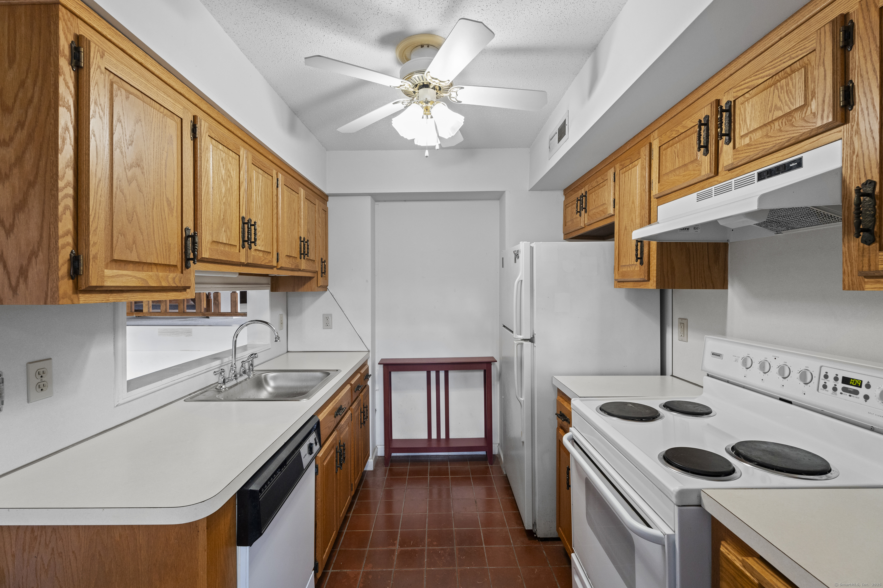 237 Farmington Avenue Hartford CT 06105