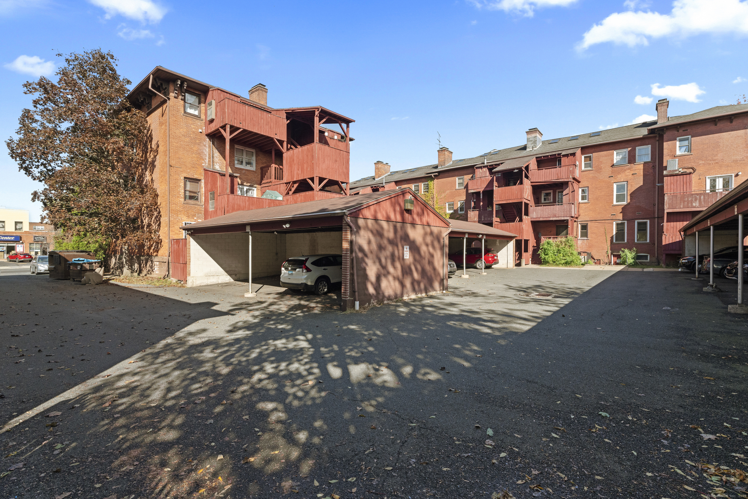 237 Farmington Avenue Hartford CT 06105