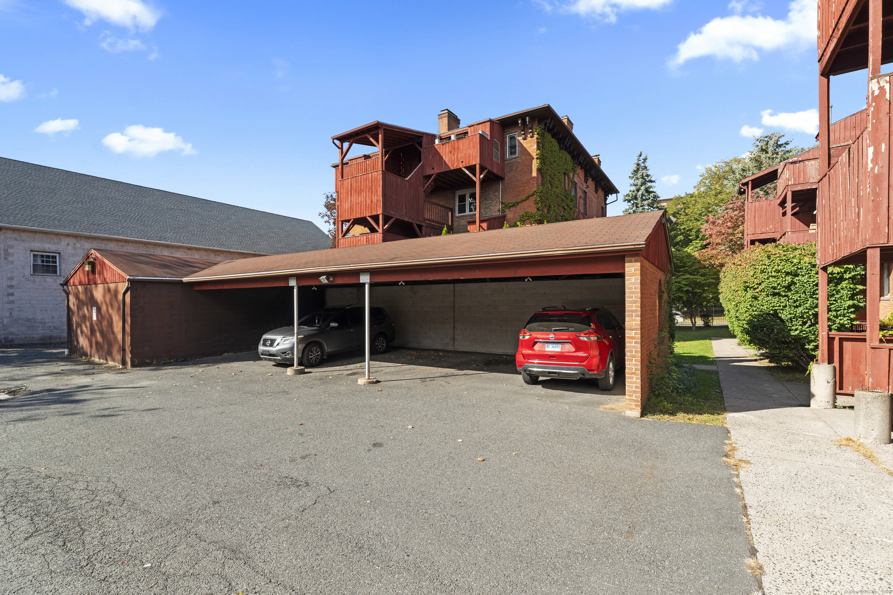 237 Farmington Avenue Hartford CT 06105