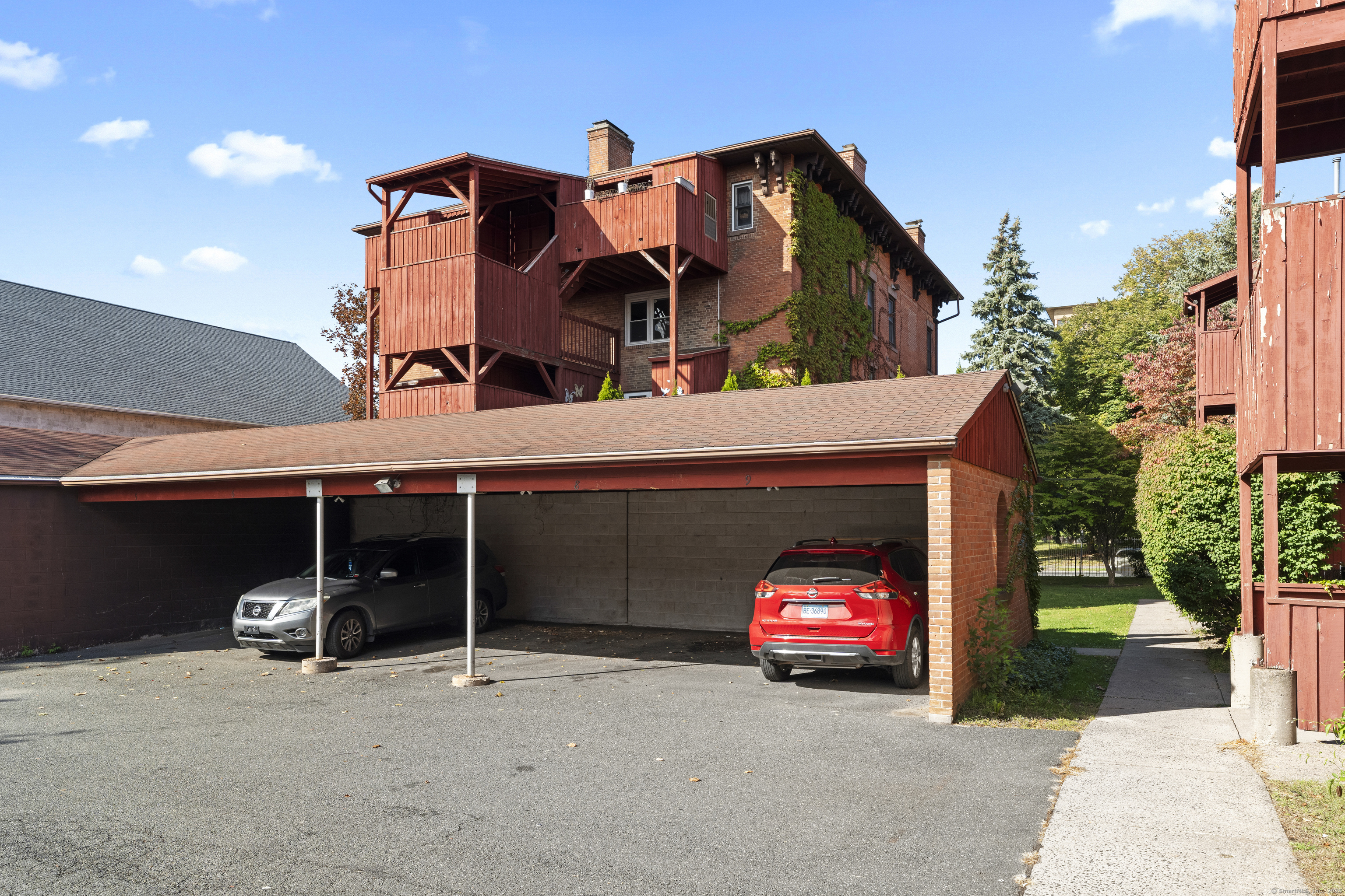 237 Farmington Avenue Hartford CT 06105