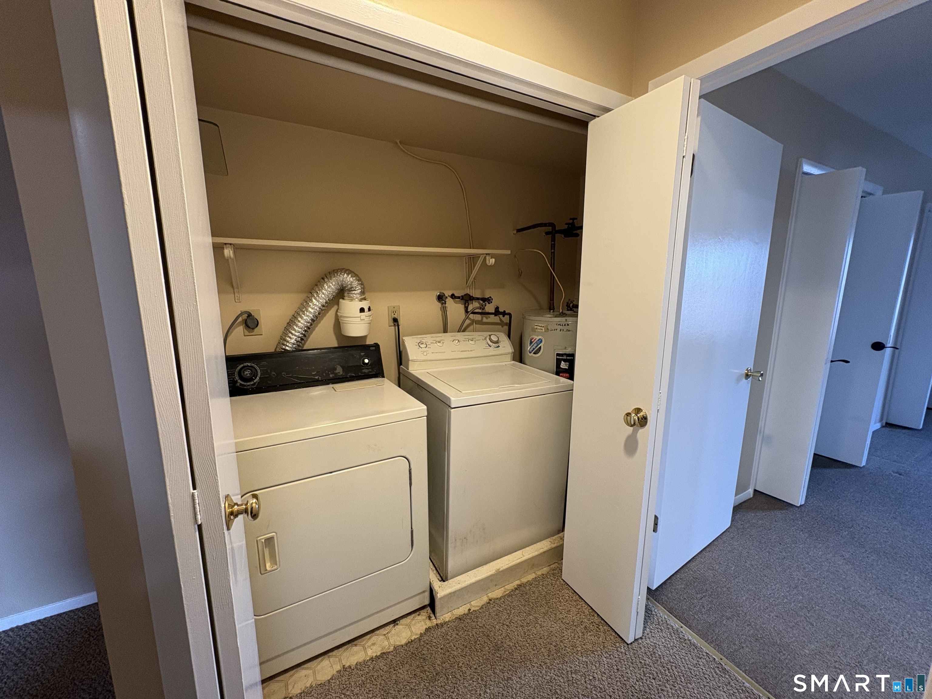 37 Greenwich Avenue Stamford CT 06902
