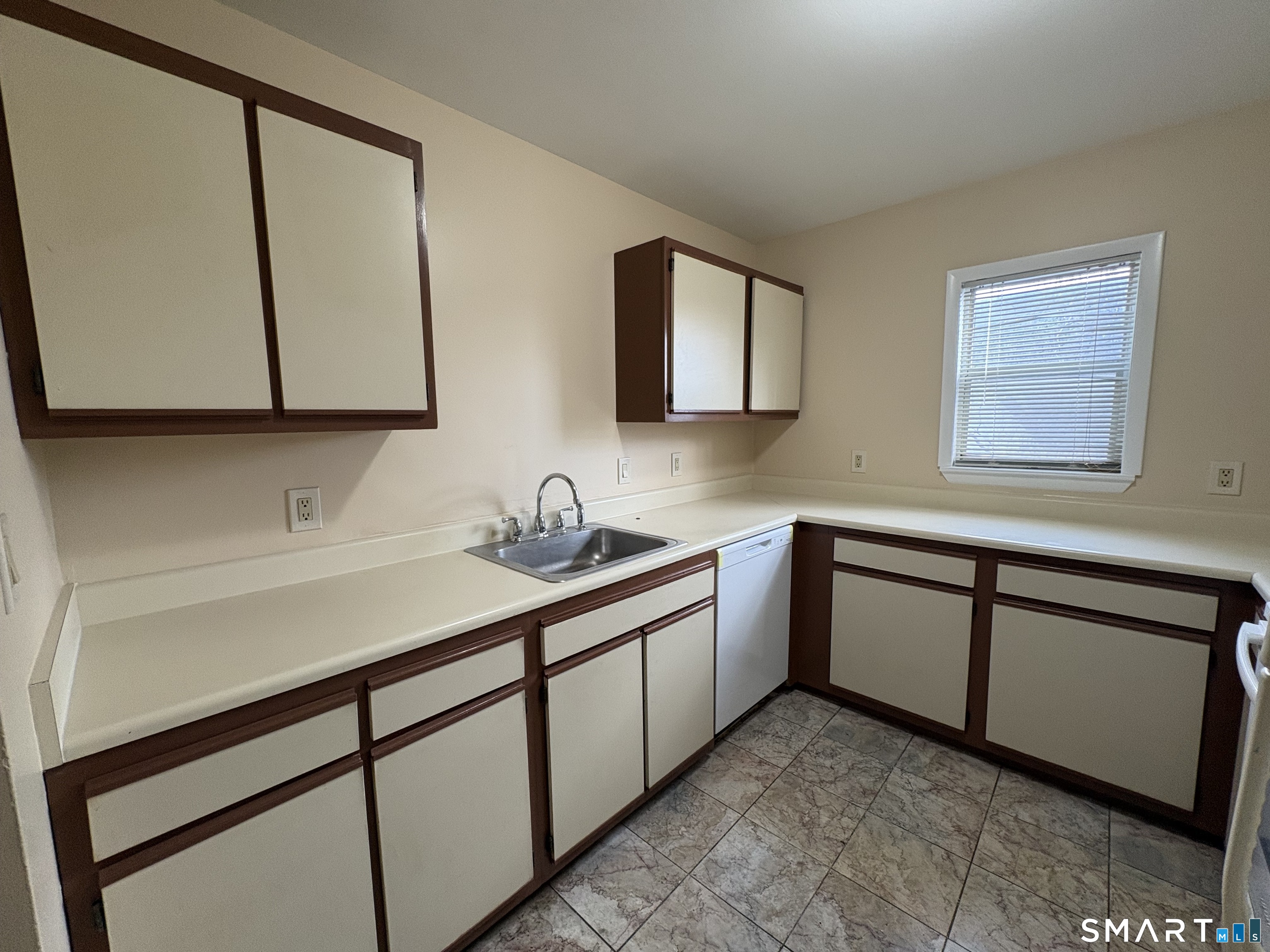 37 Greenwich Avenue Stamford CT 06902