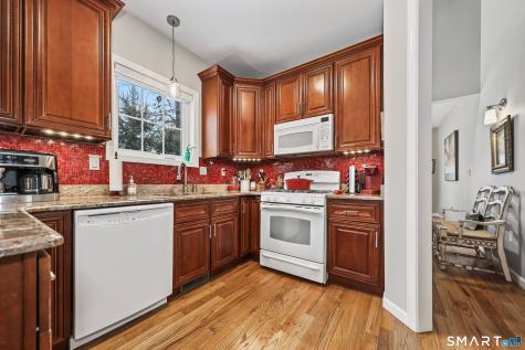 101 Turtlebrook Lane Bristol CT 06010