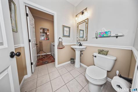 101 Turtlebrook Lane Bristol CT 06010