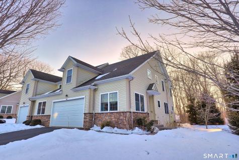 101 Turtlebrook Lane Bristol CT 06010