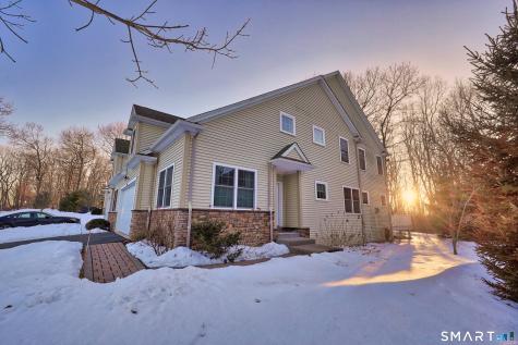 101 Turtlebrook Lane Bristol CT 06010
