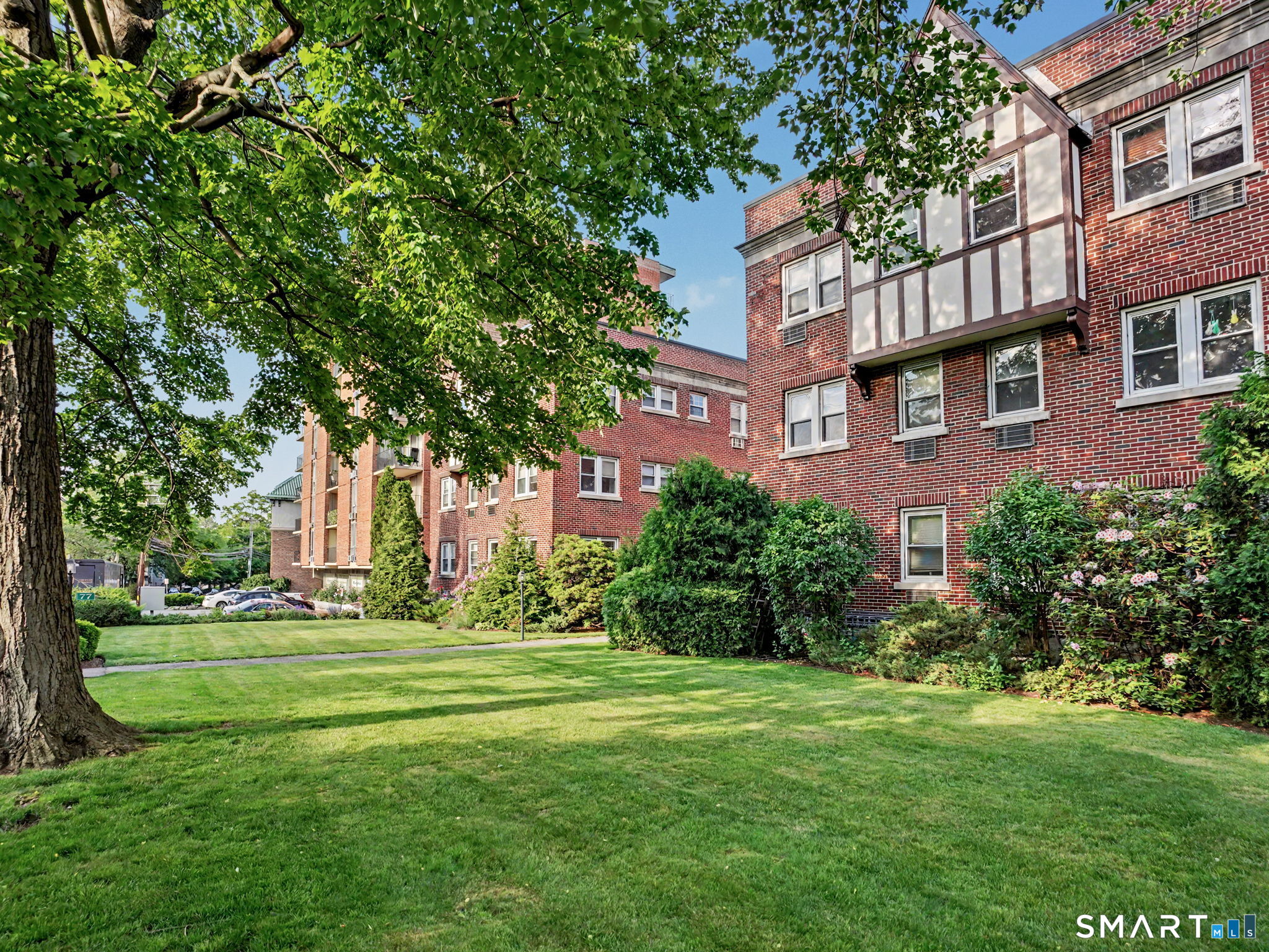 77 Glenbrook Road Stamford CT 06902