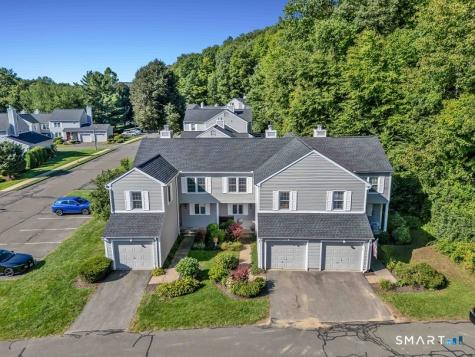 83 Quarry Village Road Cheshire CT 06410