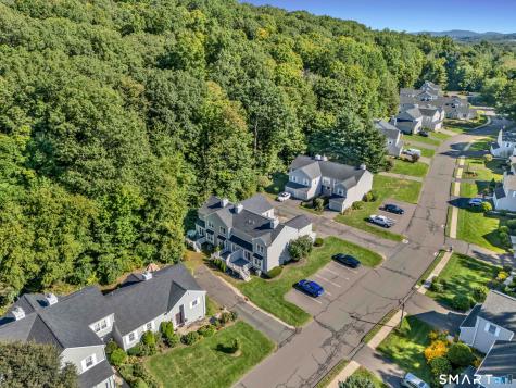 83 Quarry Village Road Cheshire CT 06410