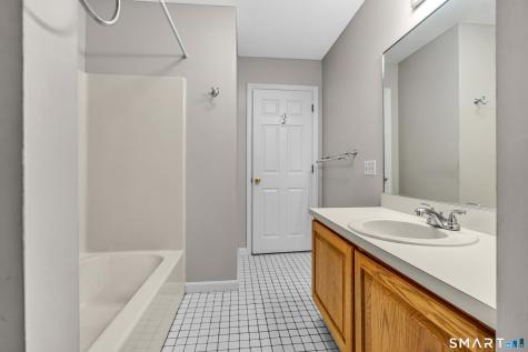 83 Quarry Village Road Cheshire CT 06410