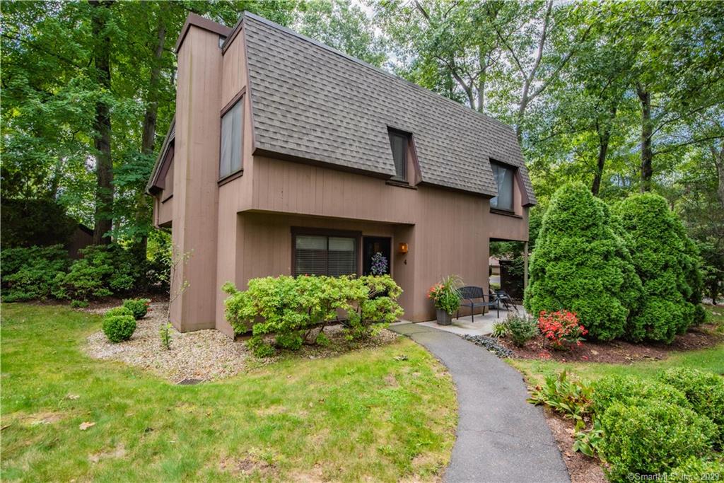 4 Canterbury Lane Avon CT 06001