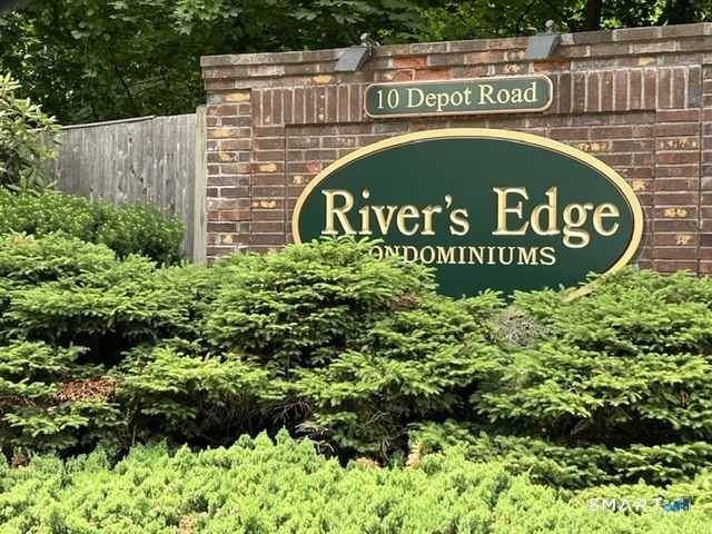 10 Depot Road Willington CT 06279