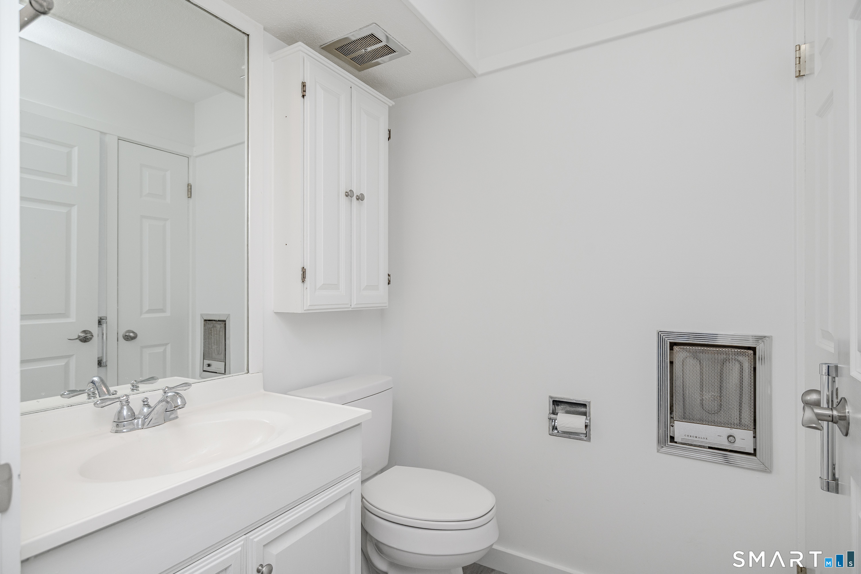1 Heritage Village Southbury CT 06488
