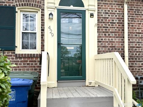 429 Iranistan Avenue Bridgeport CT 06604