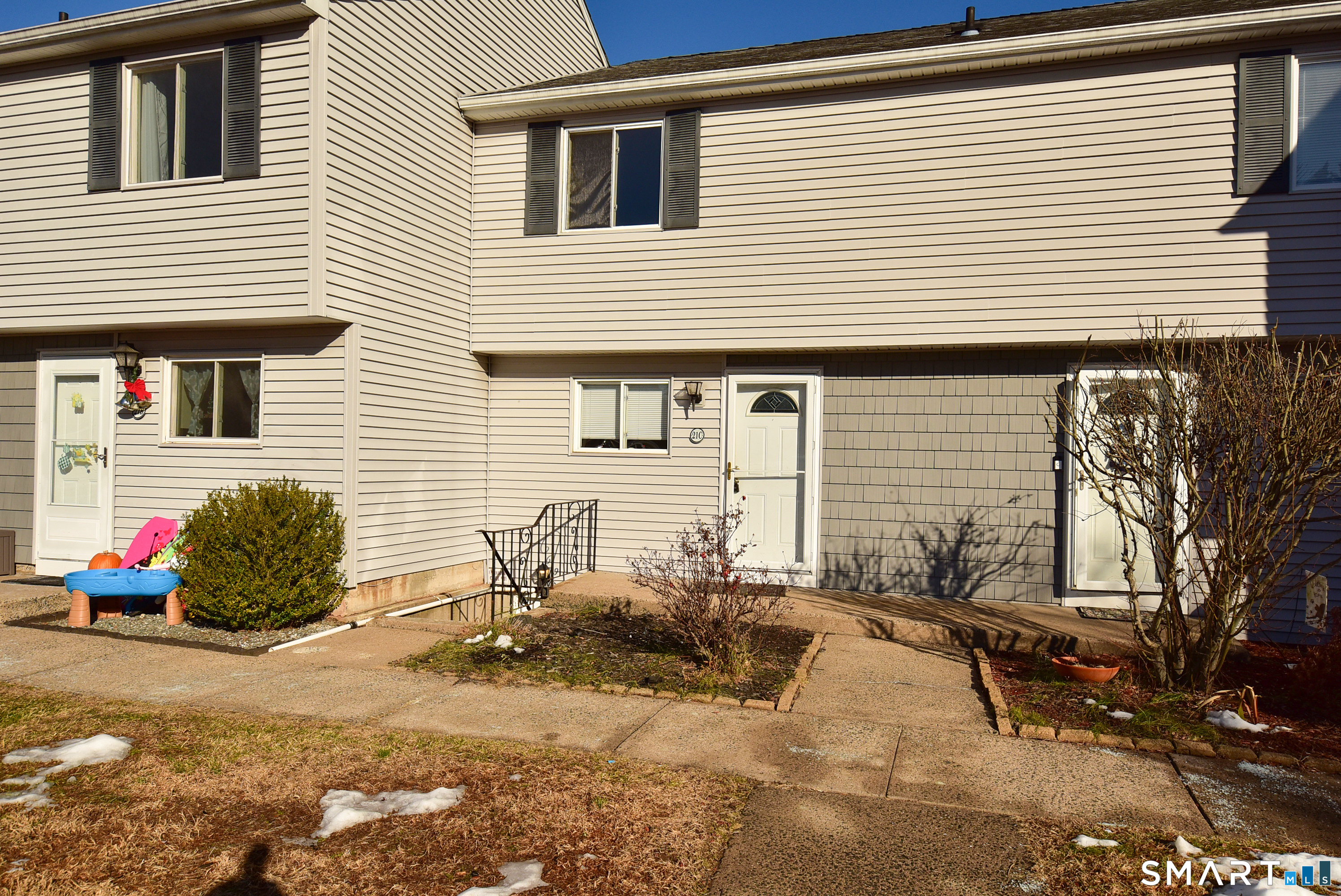 16 Seymour Road East Granby CT 06026