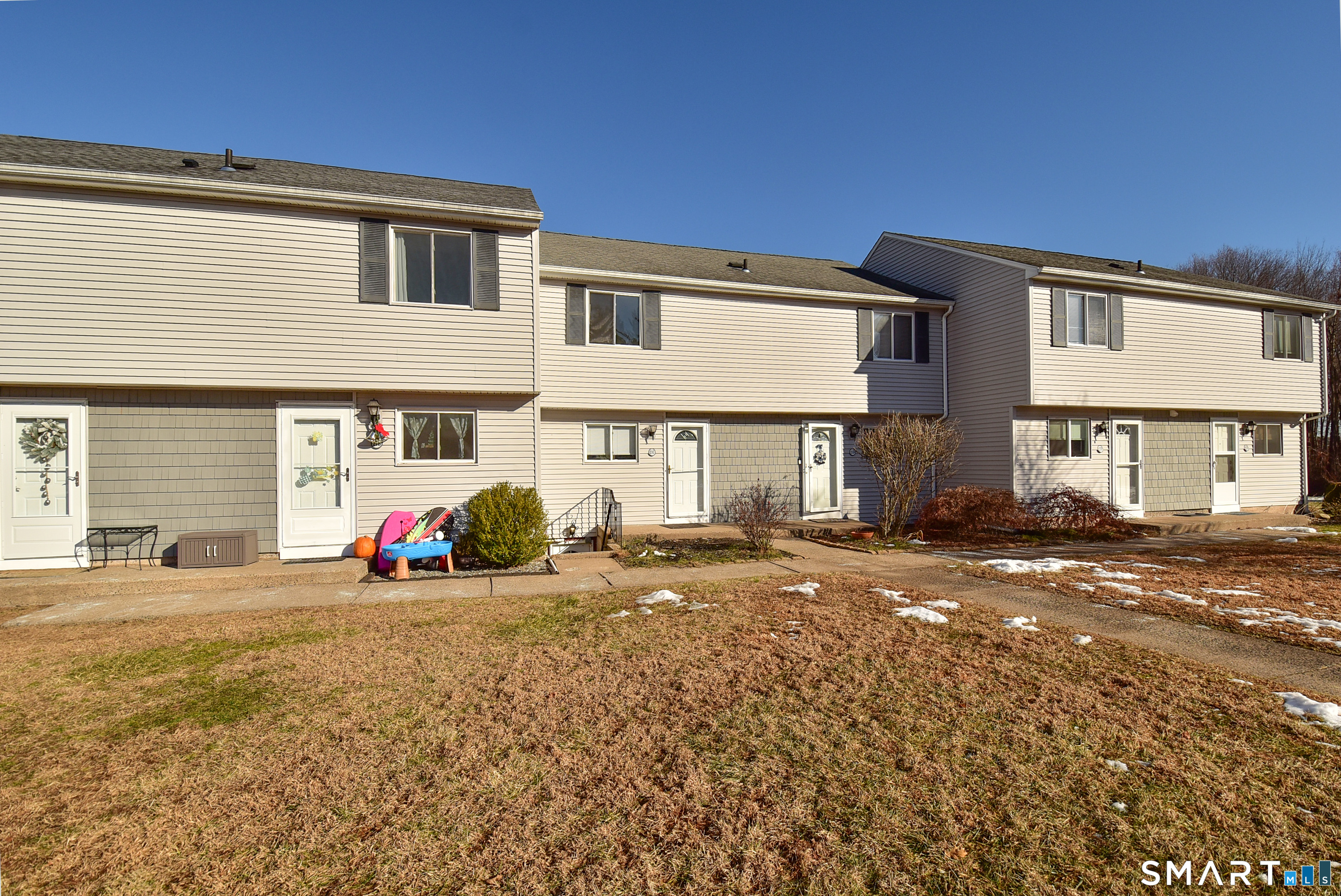 16 Seymour Road East Granby CT 06026