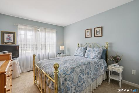 56 Pembroke Road Danbury CT 06811