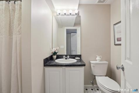 56 Pembroke Road Danbury CT 06811