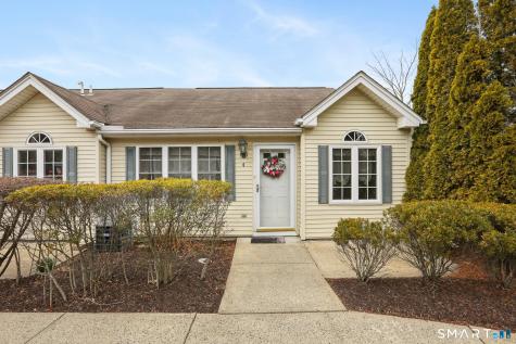56 Pembroke Road Danbury CT 06811