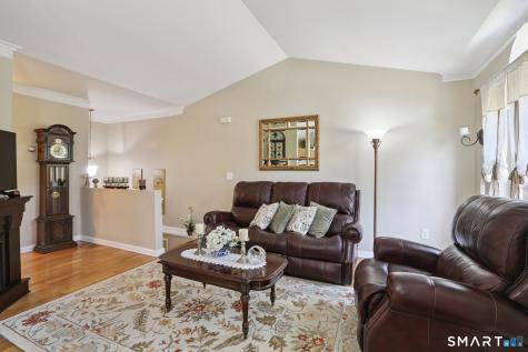 56 Pembroke Road Danbury CT 06811