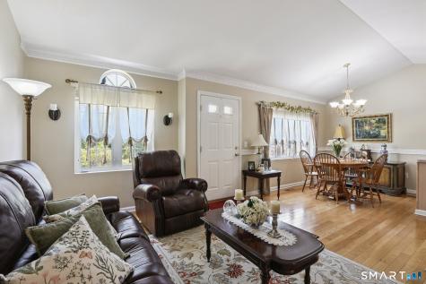 56 Pembroke Road Danbury CT 06811