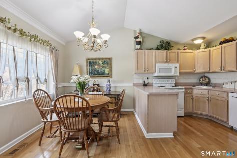 56 Pembroke Road Danbury CT 06811