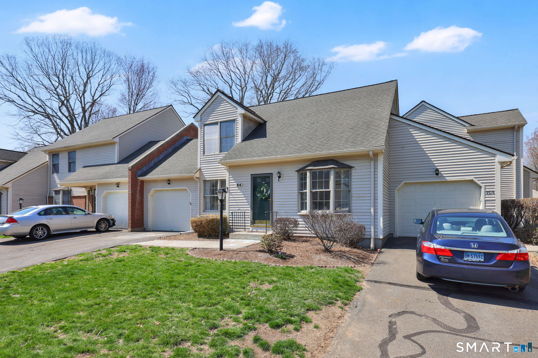 104 Carriage House Enfield CT 06082