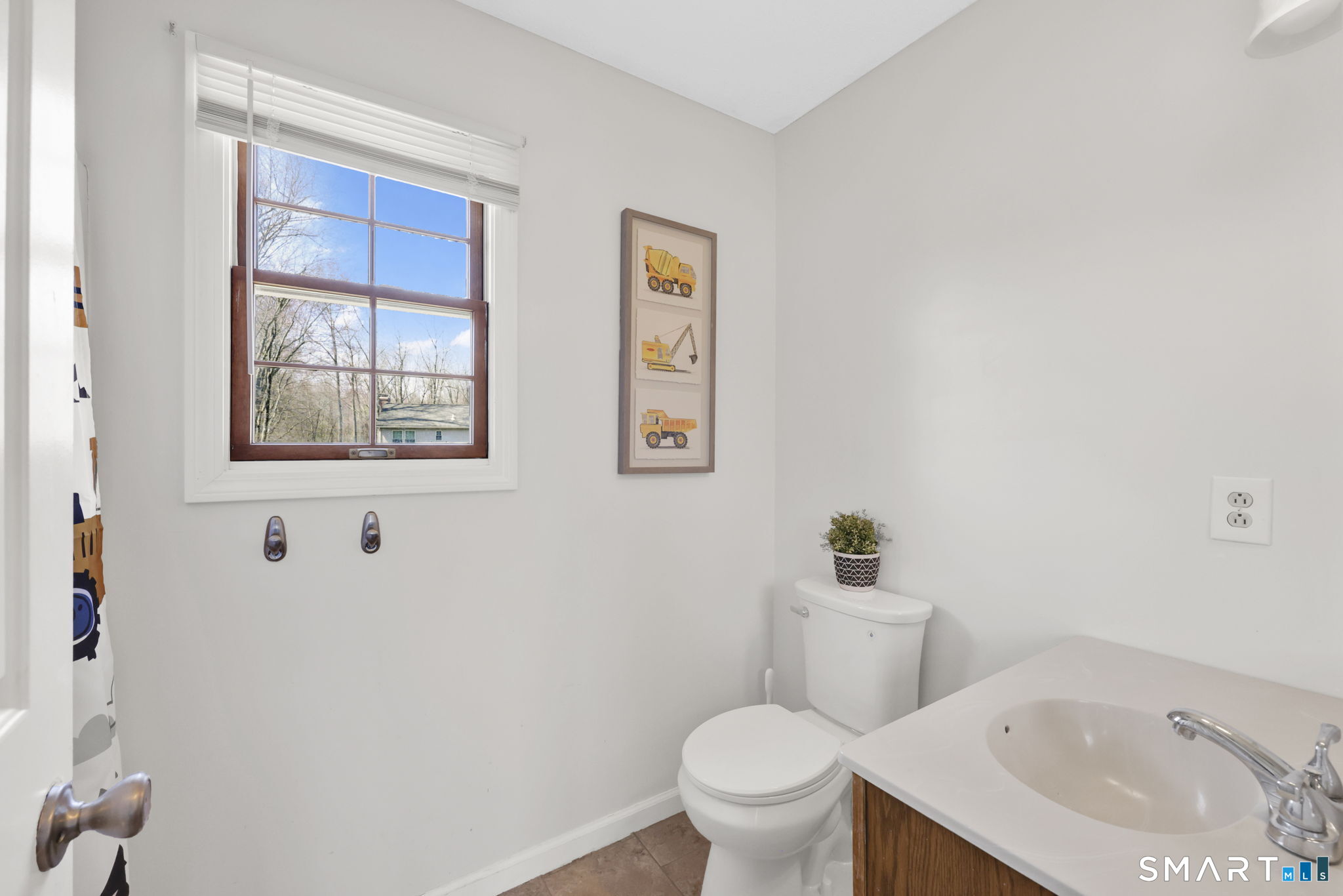 104 Carriage House Enfield CT 06082