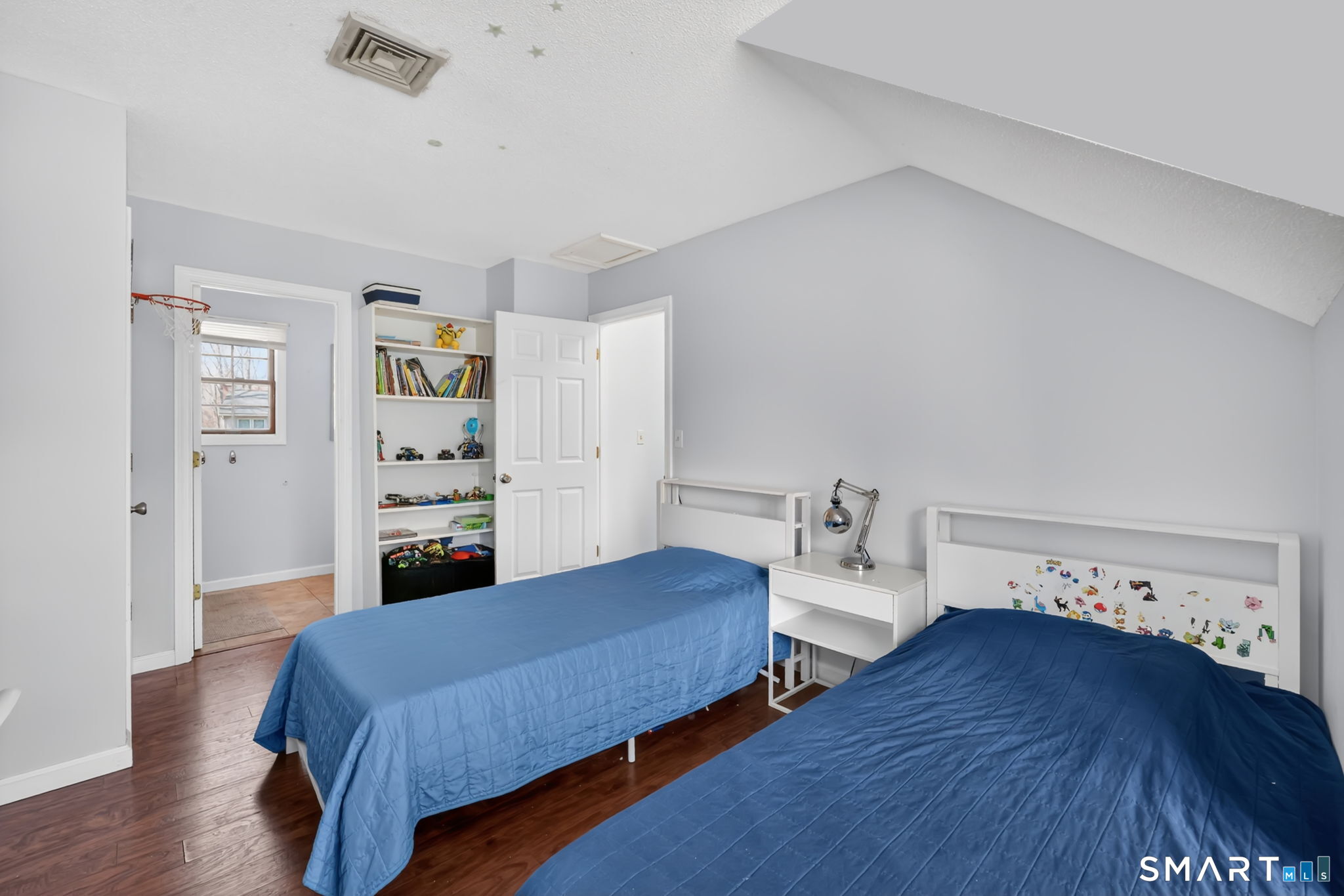 104 Carriage House Enfield CT 06082