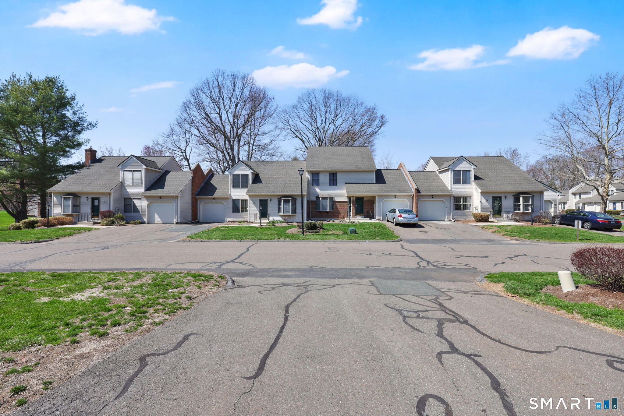 104 Carriage House Enfield CT 06082