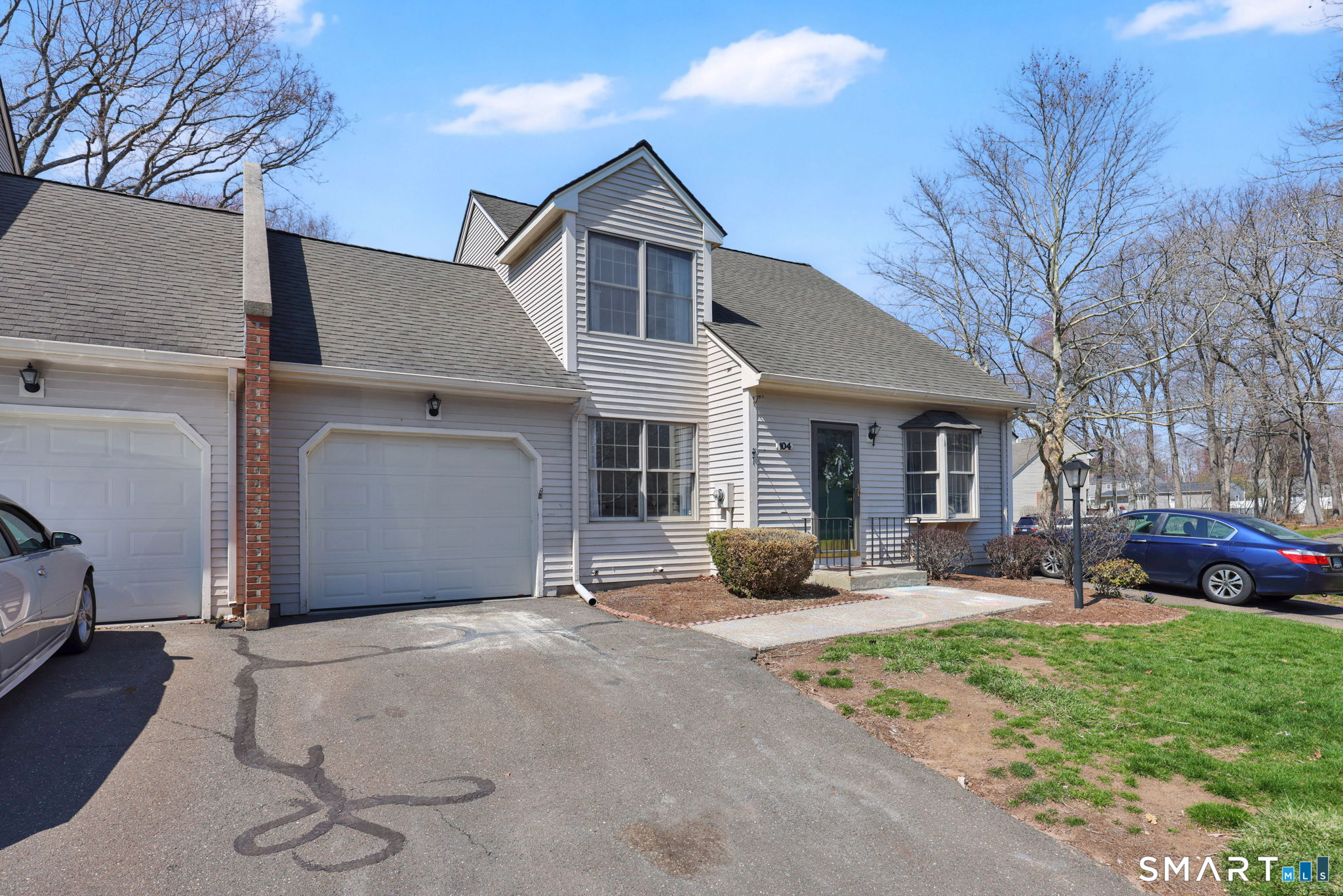 104 Carriage House Enfield CT 06082