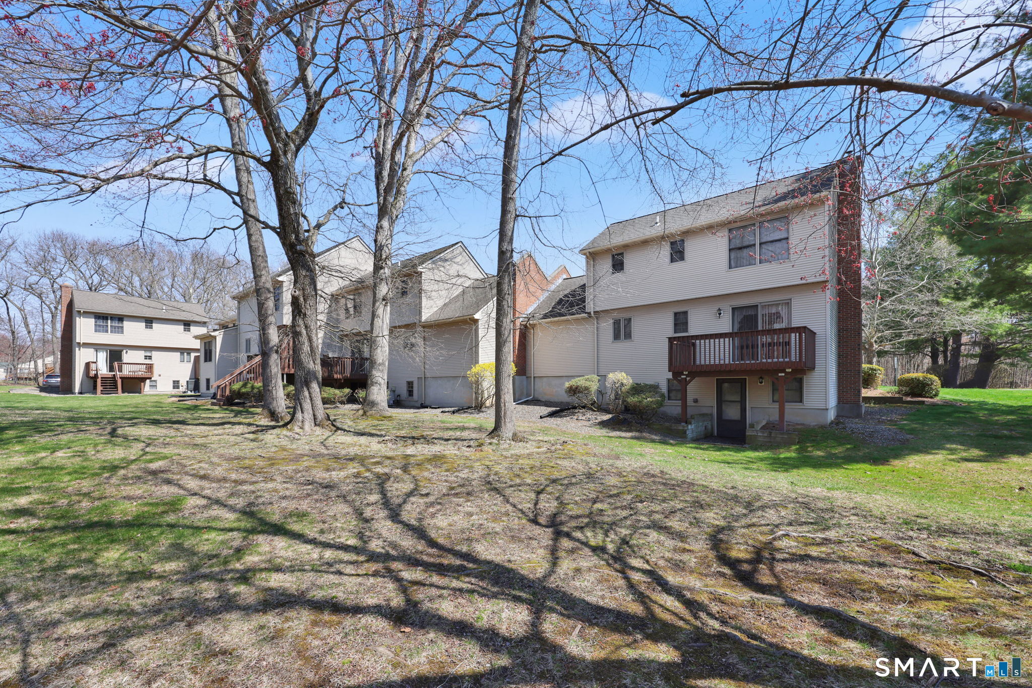104 Carriage House Enfield CT 06082