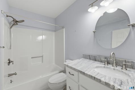 14 Lilac Lane Farmington CT 06032