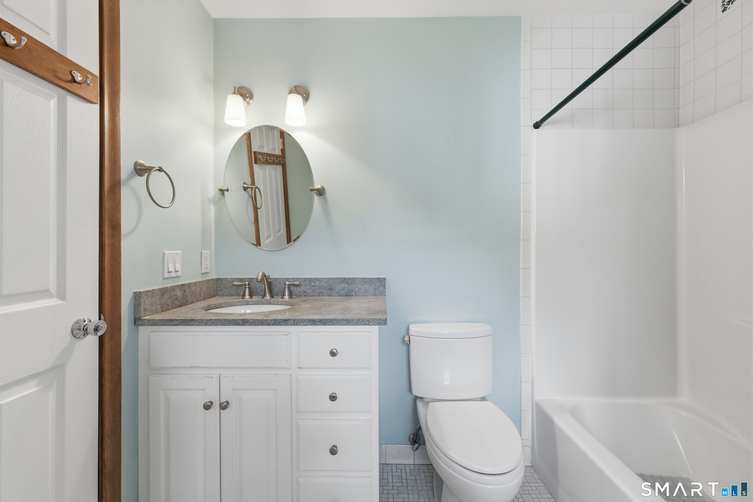 14 Lilac Lane Farmington CT 06032