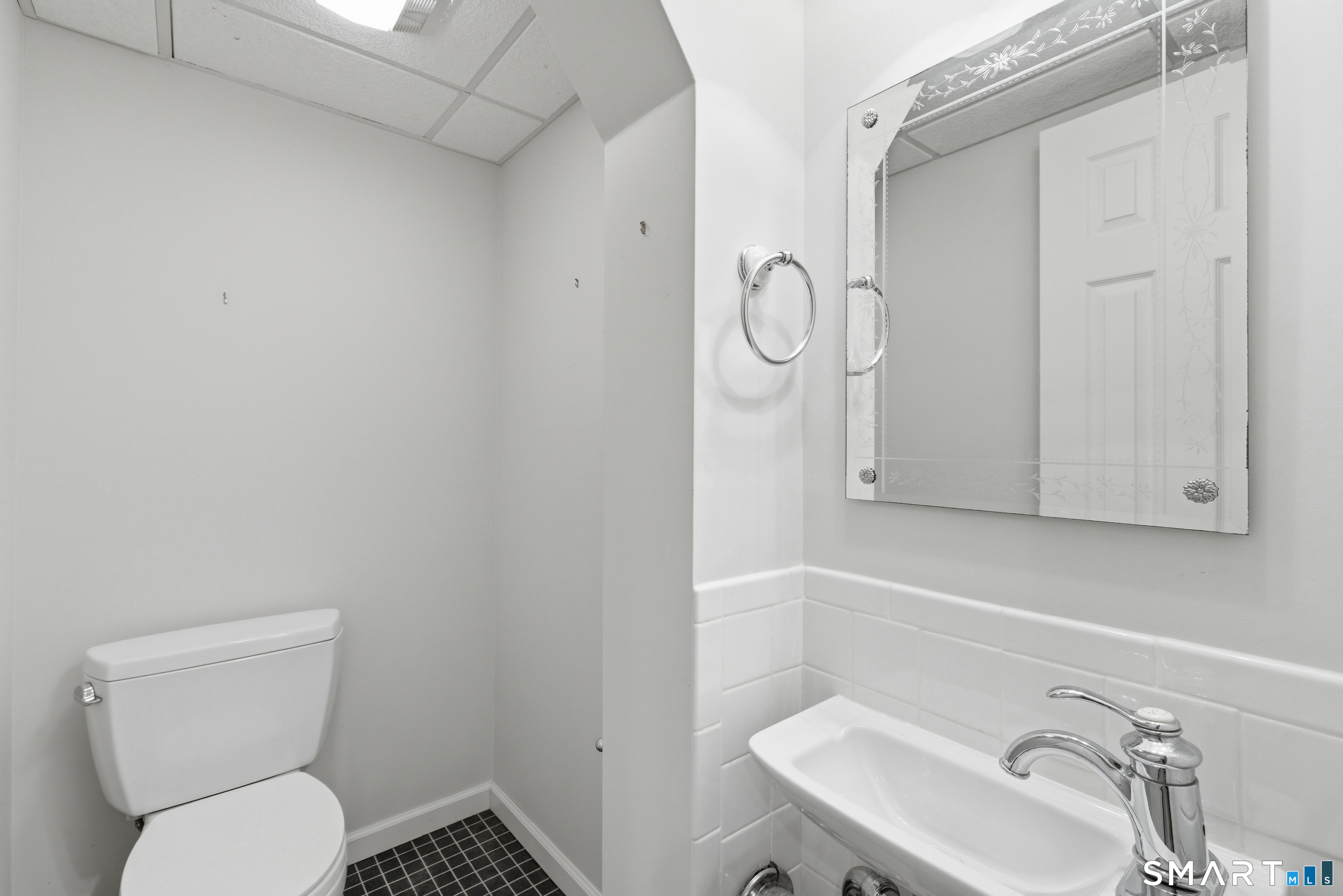 14 Lilac Lane Farmington CT 06032
