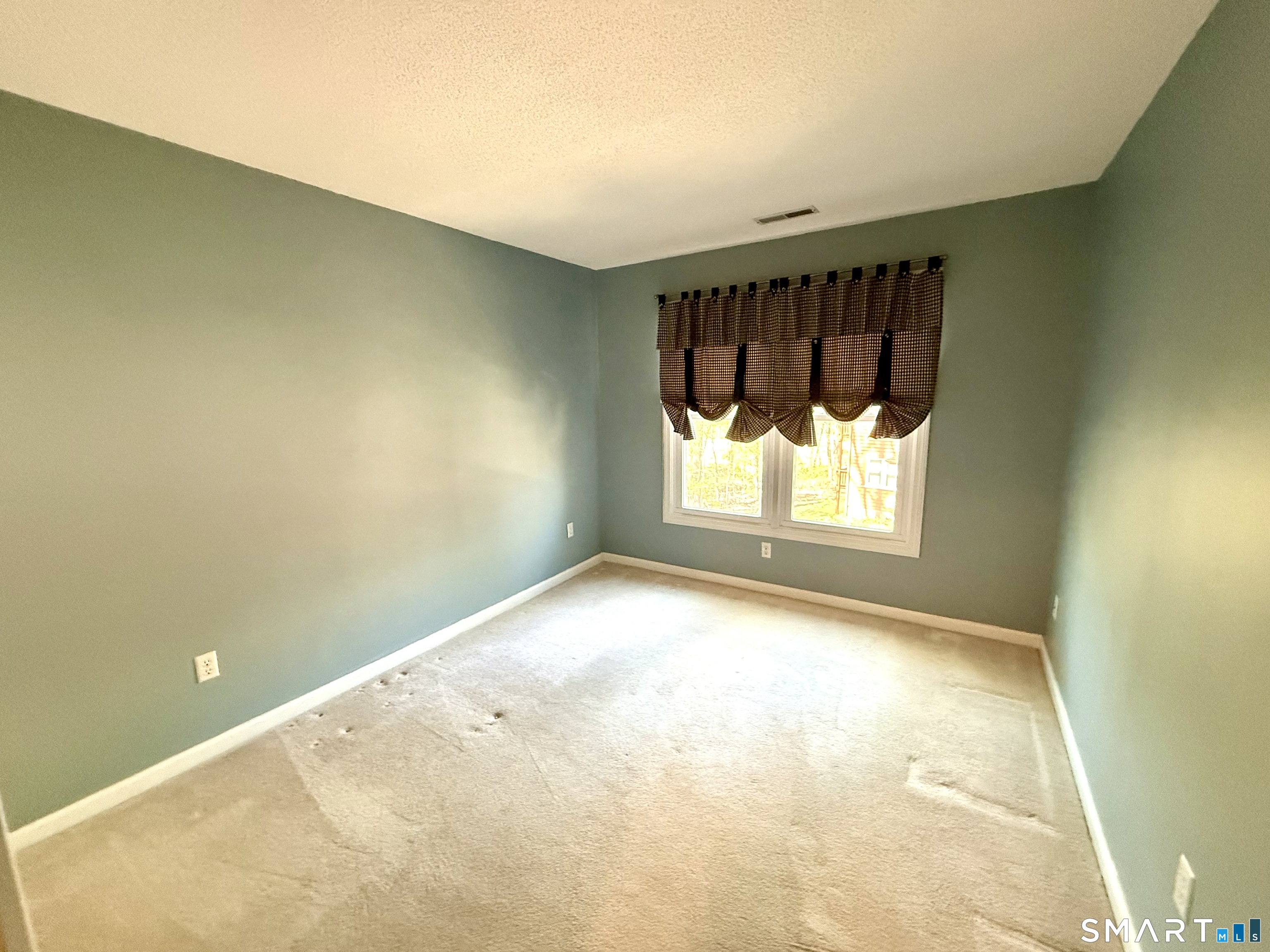 15 Pine Needle Drive Shelton CT 06484