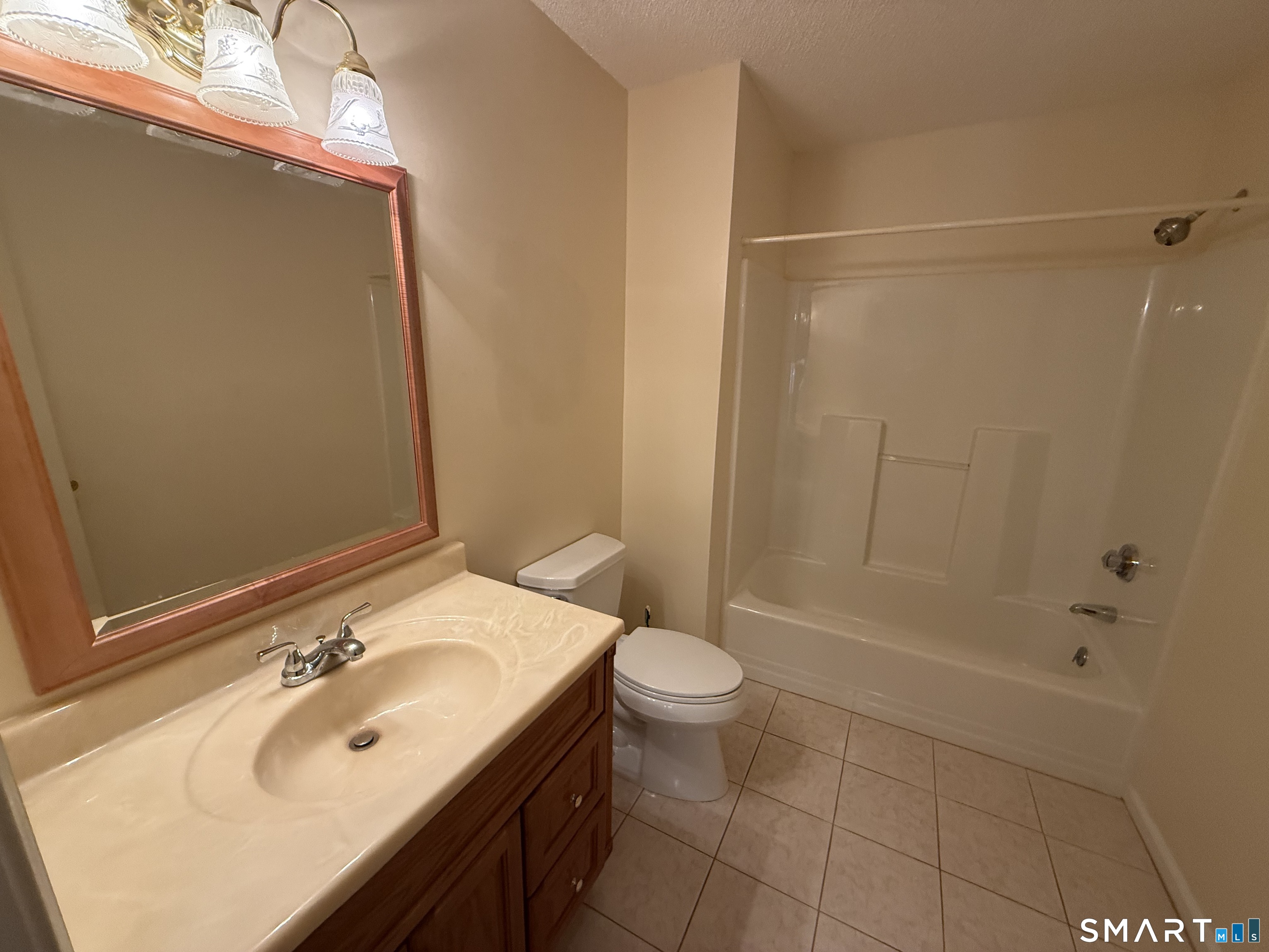 15 Pine Needle Drive Shelton CT 06484