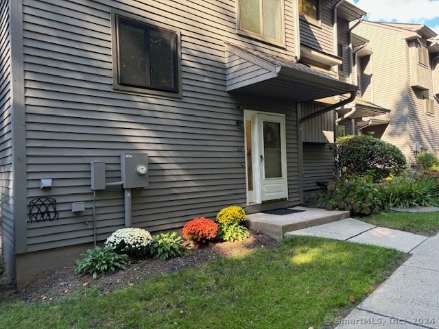 272 Conestoga Way Glastonbury CT 06033