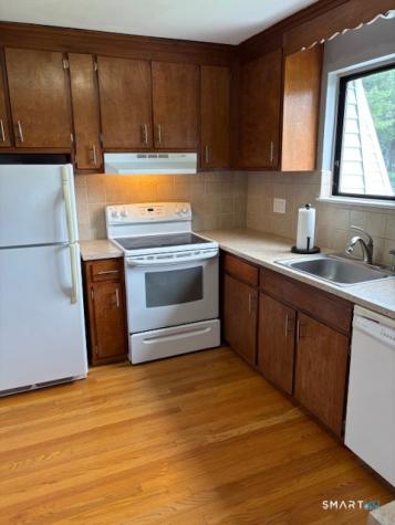 258 Richard Street Newington CT 06111
