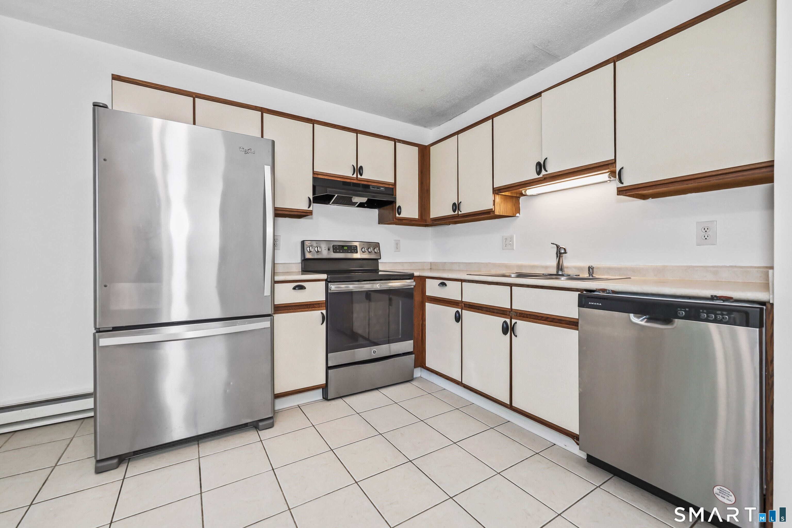 268 Divinity Street Bristol CT 06010
