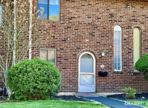 94 Wakefield Circle East Hartford CT 06118