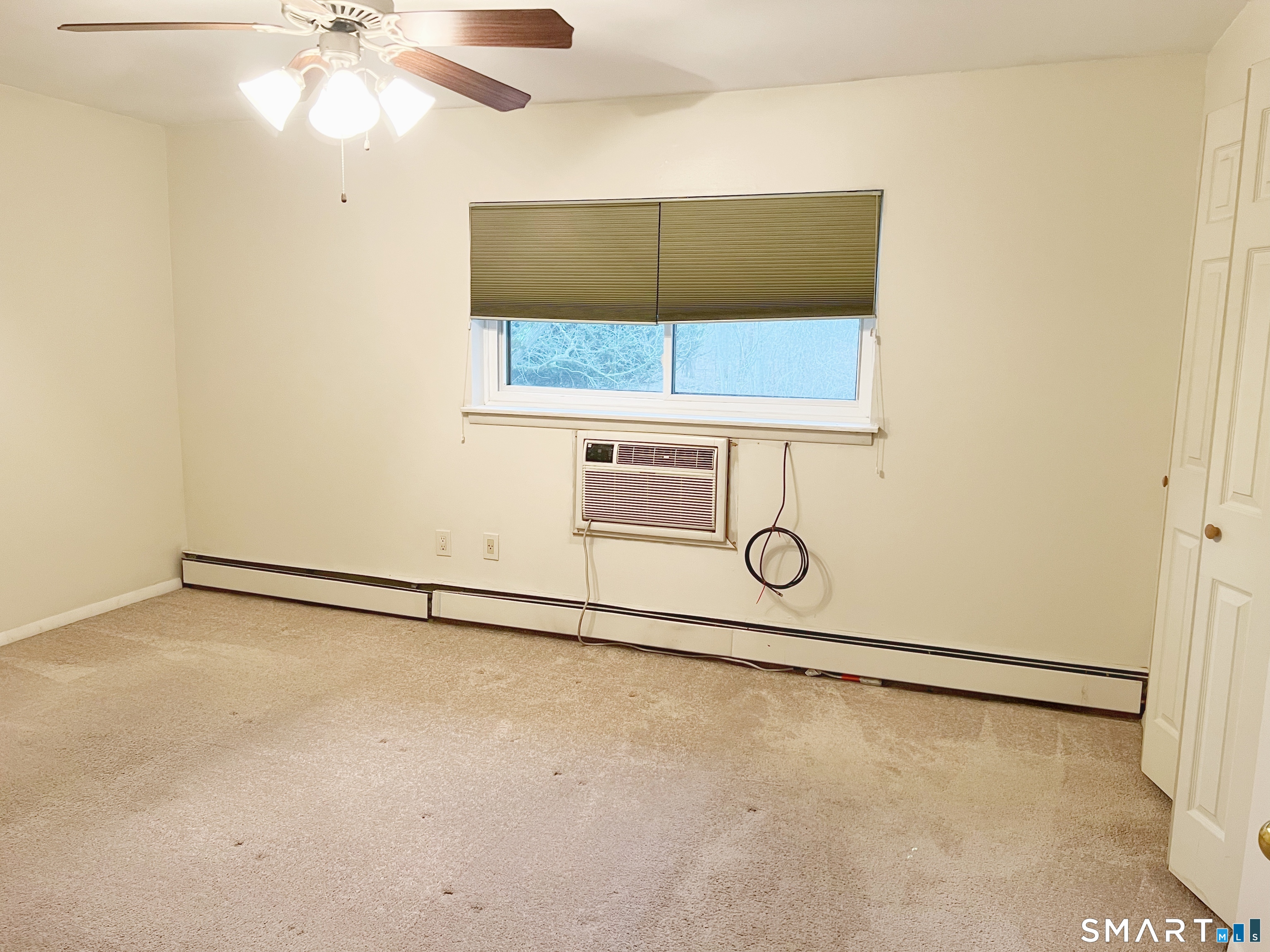 94 Wakefield Circle East Hartford CT 06118