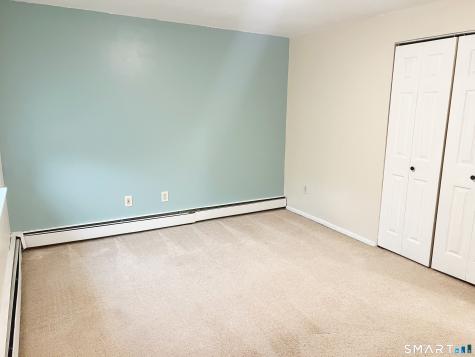 94 Wakefield Circle East Hartford CT 06118