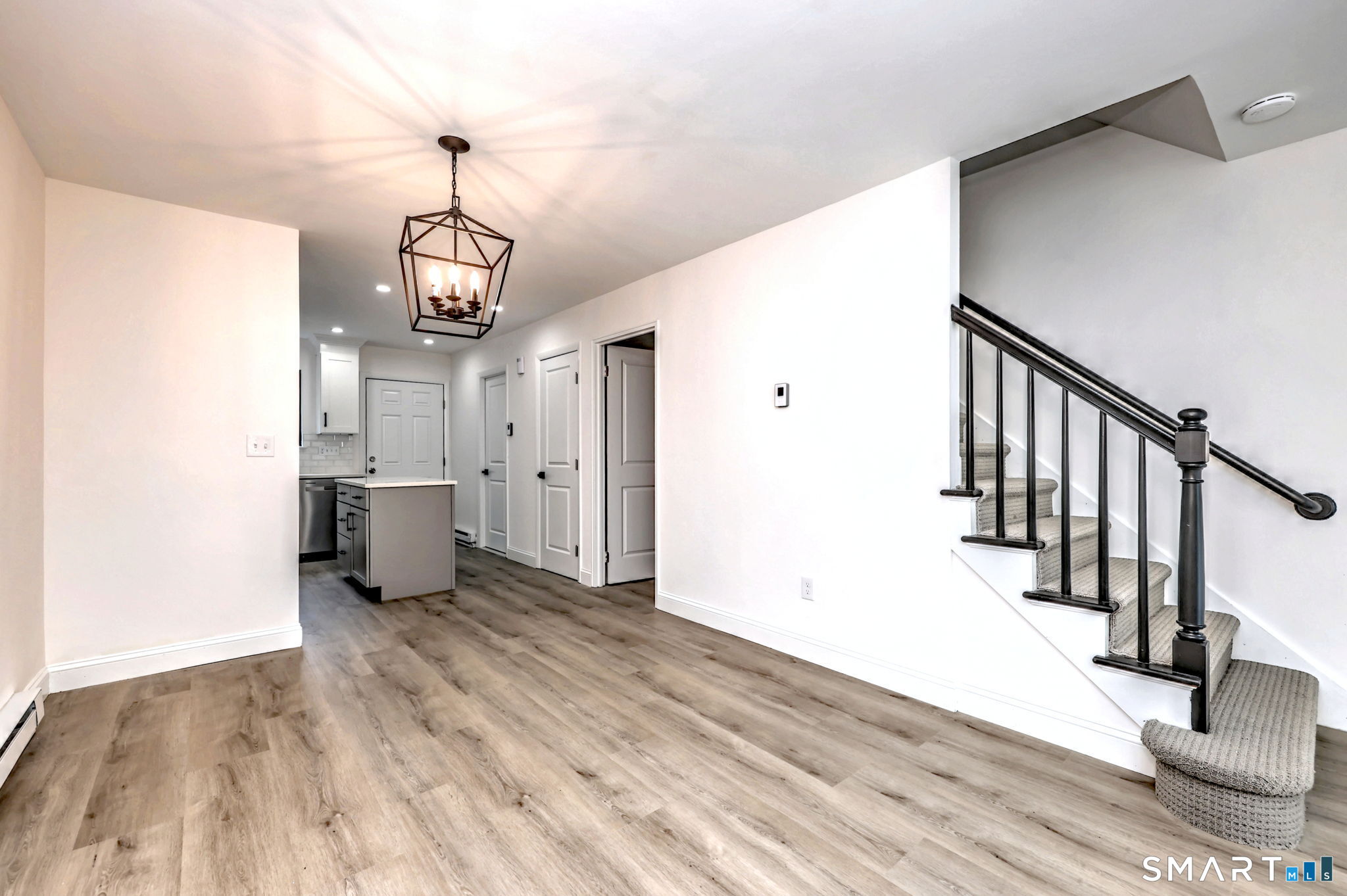 81 Sterling Village Meriden CT 06450