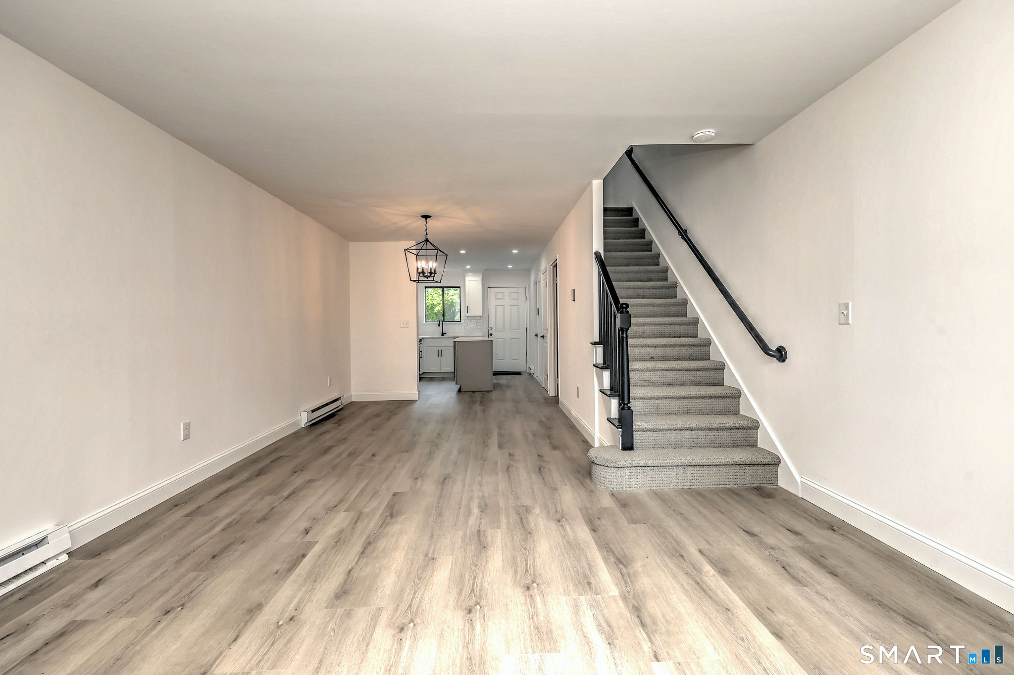 81 Sterling Village Meriden CT 06450